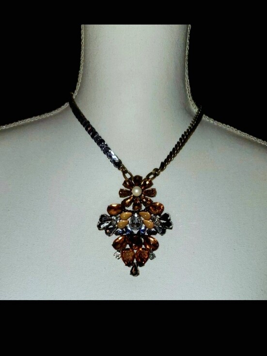 Anthropologie Jewelry - Anthropologie Necklace Jewel Necklace Vintage Anthropologie Jewelry Necklace New